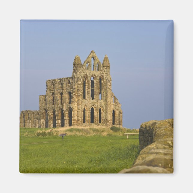 Aimant Abbaye de Whitby, Whitby, Yorkshire du Nord, Angle (Devant)