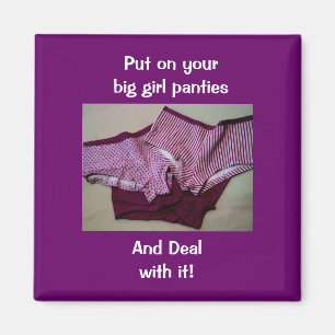 Aimant aimante de culotte de grande fille