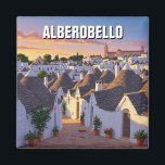 Aimant Alberobello Italie Trulli maisons Travel<br><div class="desc">Les maisons Trulli à Alberobello, Italie, sont parmi les structures architecturales les plus distinctives du monde. Ces habitations blanchies à la chaux et au toit en cône, en calcaire et construites sans mortier, sont la signature de la région des Pouilles. Datant du XIVe siècle, les trulli ont été construits à...</div>