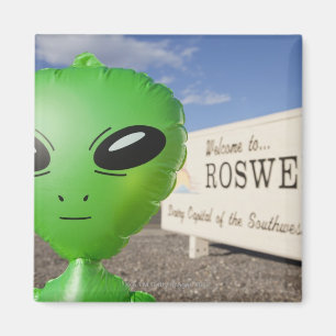 Aimant Alien gonflable avec Bienvenue à Roswell connectez