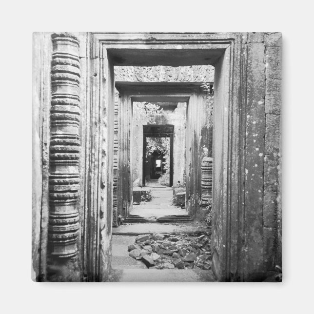 Aimant Angkor Cambodge, Portails Preah Khan (Devant)