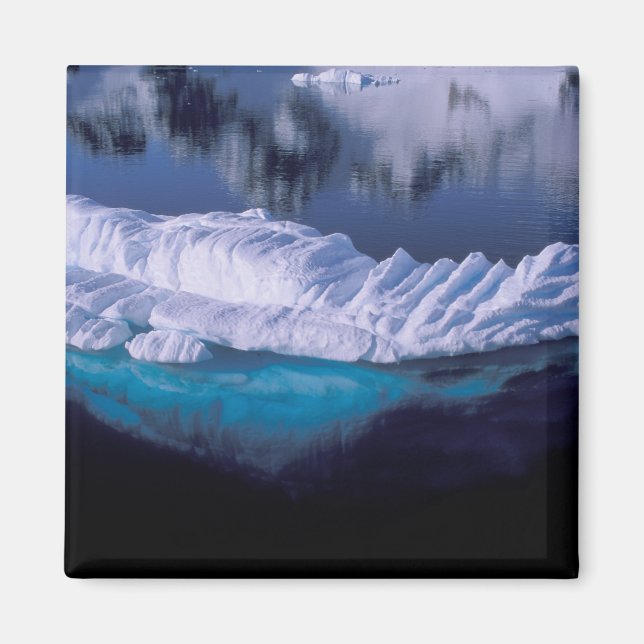 Aimant Antarctique, baie du Paradis. Iceberg dans cristal (Devant)