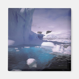 Aimant Antarctique. Paysages glaciaires antarctiques 2