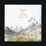 Aimant Aquarelle Fleur sauvage Mariage de montagne Faveur<br><div class="desc">Une belle aquarelle design fleur sauvage et mariage de montagne. Un design unique qui utilise des plantes fleurs sauvages d'aquarelle et un paysage de montagne d'aquarelle dans l'arrière - plan. Un design floral sauvage moderne avec des montagnes et des rivières au bord du lac. Un élégant aimant de mariage privilégie...</div>
