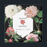 Aimant Aquarelle Peonies rose Fleurs Mariage Noir<br><div class="desc">Une belle aquarelle rose et blanc peonies fleurissent design mariage avec cadre géométrique or sur un arrière - plan noir. Un design unique qui utilise des fleurs de pivoines botaniques vintages dans les tons rose et blanc. Un élégant design floral rose et blanc peonies avec une touche de verdure. Un...</div>