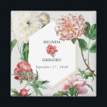 Aimant Aquarelle rose blanc pivoines Mariage<br><div class="desc">Une belle aquarelle rose et blanc peonies fleurissent design mariage avec cadre géométrique or. Un design unique qui utilise des fleurs de pivoines botaniques vintages dans les tons rose et blanc. Un élégant design floral rose et blanc peonies avec une touche de verdure. Un cadre géométrique de mariage chic doré...</div>