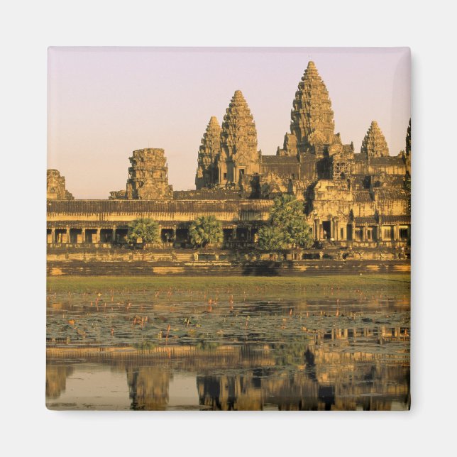 Aimant Asie, Cambodge, Siem Reap. Angkor Vat. (Devant)
