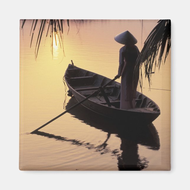 Aimant Asie, Vietnam, Delta Du Mékong, Can Tho. Soirée (Devant)