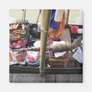 Aimant Barbecue de viande de crocodile ... Thaïlande Stre