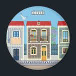 Aimant Belles maisons portugaises avec tuiles ou azulejos<br><div class="desc">Lorsque vous vous promenez dans les rues anciennes de Lisbonne, Porto ou d'autres villes portugaises, vous découvrirez que l'histoire et la modernité se marient harmonieusement, laissant des souvenirs indélébiles à tous ceux qui visitent. Chaque ville possède des trésors architecturaux, mais le charme des vieilles maisons portugaises avec balcons en fer...</div>