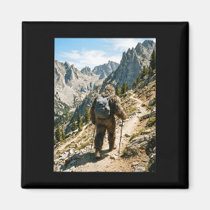 Aimant Bigfoot randonnée drôle de sasquatch avec sac à do