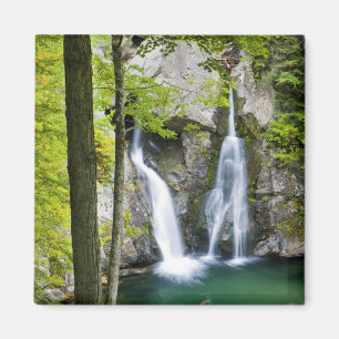 Aimant Bish Bash Falls dans le parc d'État de Bish Bash F