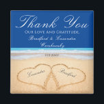 Aimant Bleu foncé Plage Mariage 2 Coeurs dans le sable<br><div class="desc">Ce Dark Blue Beach Wedding 2 Hearts in the Sand Magnet est une faveur de mariage parfaite. Nos produits de mariage Blue Hearts on the Beach sont disponibles sur une large gamme de produits pour le mariage parfait sur mesure sur la plage.</div>