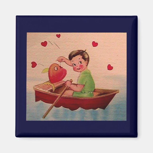 Aimant Boy Holding Heart in Boat (Devant)