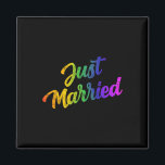 Aimant Bride Groom Lgbtq Bachelor Mariage Tee - Hommes<br><div class="desc">Mariée Groom Lgbtq Bachelor Mariage Tee - Hommes Noir Petit Manche Régulier À Manche Courte - Lgbt</div>