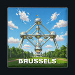Aimant Bruxelles Belgique Atomium Travel<br><div class="desc">L'Atomium, l'un des monuments les plus emblématiques de Belgique, est une structure architecturale remarquable située à Bruxelles. Construit à l'origine pour l'Expo 58 de Bruxelles en 1958, l'Atomium a été conçu par l'ingénieur André Waterkeyn et les architectes André et Jean Polak. La structure représente un cristal de fer magnifié 165...</div>