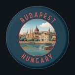 Aimant Budapest Hongrie Cercle retro désorganisé<br><div class="desc">Budapest design de voyage vectoriel rétro dans un style emblème. Budapest,  capitale de la Hongrie,  est divisée par le Danube. Son pont de chaîne du XIXe siècle relie le quartier vallonné de Buda à l'appartement Pest.</div>
