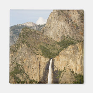 Aimant CA, Parc national de Yosemite, chutes Bridalveil