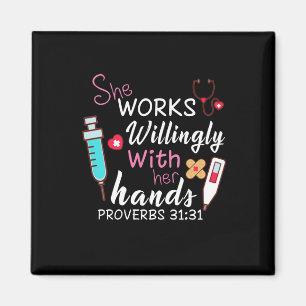 Aimant Cadeau infirmière   Elle Travaille Volontiers App