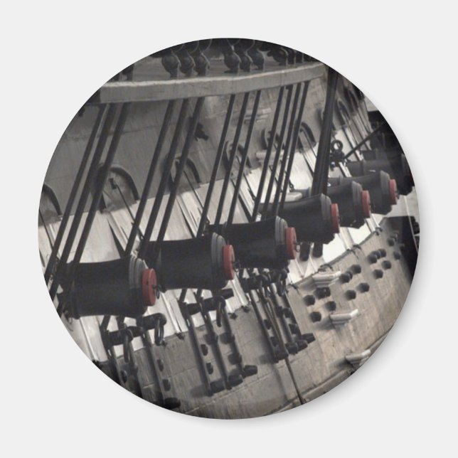 Aimant Canons de démarrage de la Constitution USS (Devant)