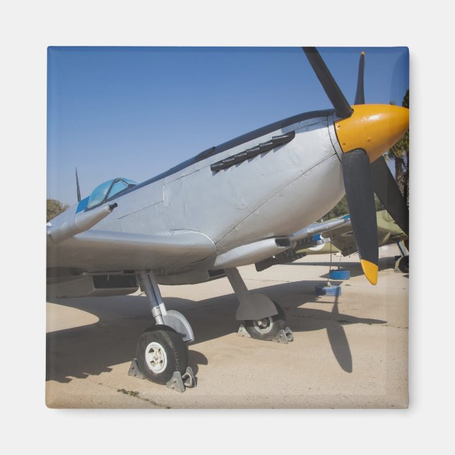 Aimant Chasseur Spitfire construit par les Britanniques (Devant)