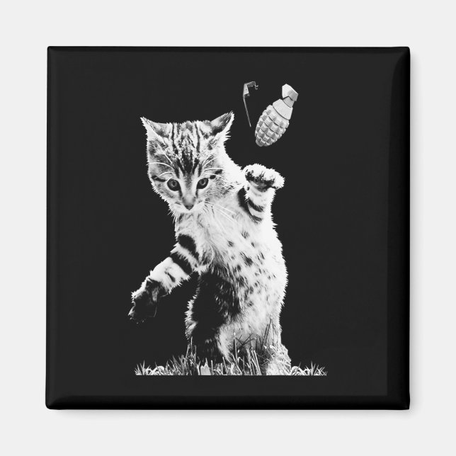 Aimant Chat lançant une grenade Scène de grenade de chat  (Devant)