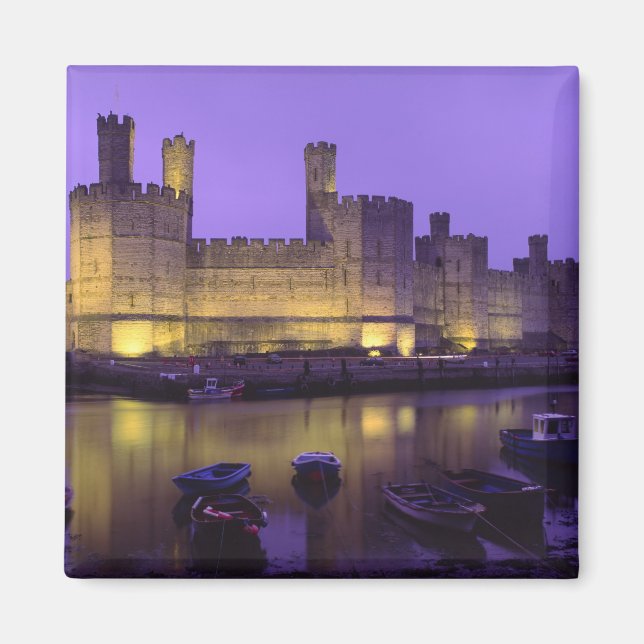 Aimant Château de Caernarfon, à la nuit, Gwynedd, Galles (Devant)