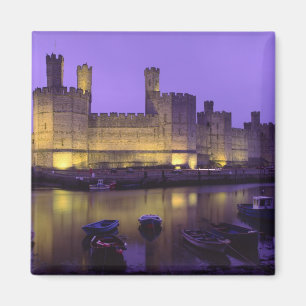 Aimant Château de Caernarfon, la nuit, Gwynedd, Pays de G