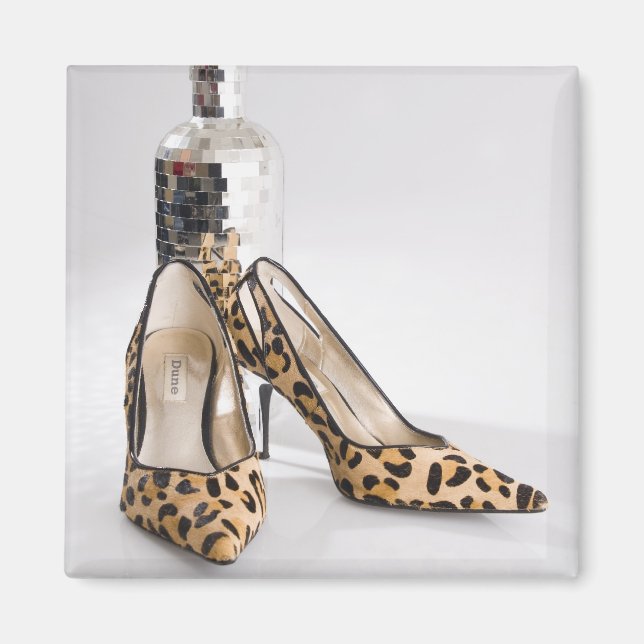 Aimant Chaussures de la fête du léopard (Devant)