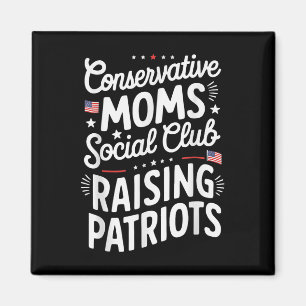 Aimant Club social des mamans conservatrices élevant des
