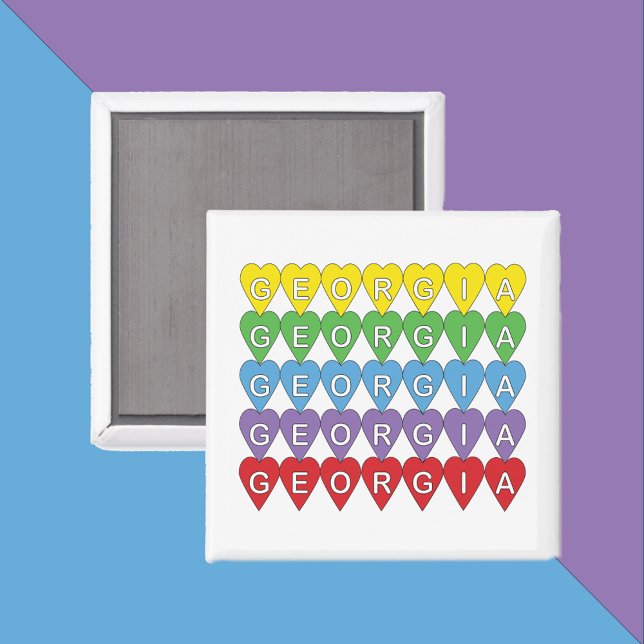 Aimant Cœurs de Géorgie motif arc-en-ciel (A magnet that says Georgia inside yellow, green, blue, purple and red hearts.)