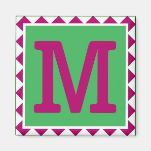 Aimant coloré de la lettre "M" -
