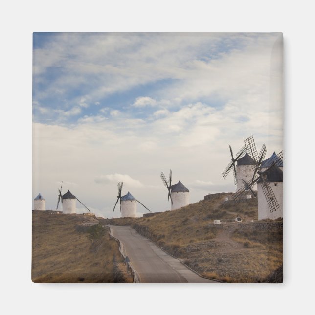 Aimant Consuegra, anciens moulins à vent de La Mancha (Devant)