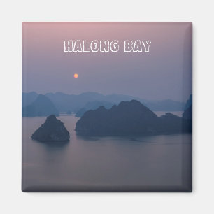 Aimant Coucher de soleil sur Halong Bay - Vietnam, Asie