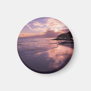 Aimant Coucher du soleil rouge, les nuages, la plage