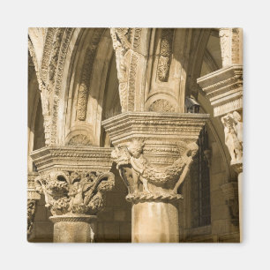 Aimant Croatie, Dalmatie, Dubrovnik. Arches en pierre et