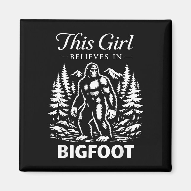 Aimant Croyante en Bigfoot fille sasquatch cryptide forêt (Devant)