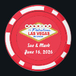 Aimant de jeton de poker marié à Las Vegas<br><div class="desc">Célébrez l'amour et un peu de chance à Las Vegas avec le Magnet "Mariés à Las Vegas" en forme de jeton de poker ! Ce souvenir ludique capture l'excitation de se marier à Las Vegas, avec un design de jeton de poker vibrant qui en fait un memento parfait pour les...</div>
