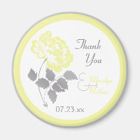 Aimant de mariage Pivoine jaune sur blanc