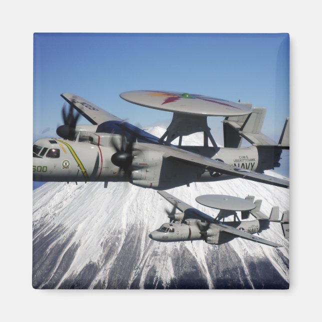 Aimant Deux Hawkeyes E-2C effectuent un vol (Devant)