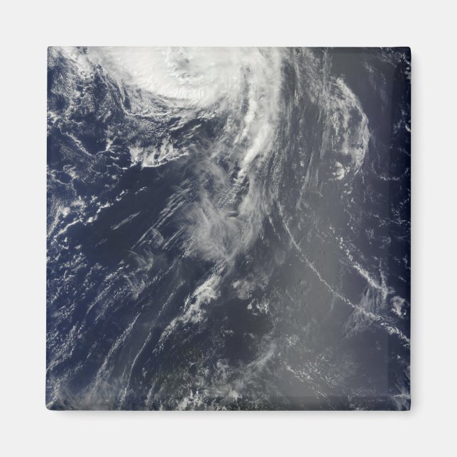 Aimant Deux tempêtes puissantes couvrent l'océan Atlantiq (Devant)