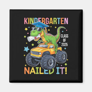 Aimant Diplômé de la promotion 2025 de la maternelle Dino