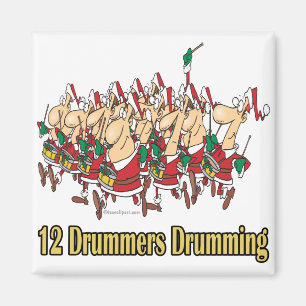 Aimant douze batteurs qui battent le 12e jour