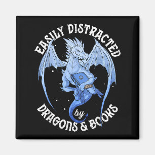 Aimant dragon lisant facilement distrait par l'amoureux d
