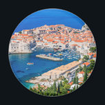 Aimant Dubrovnik, Croatie.<br><div class="desc">Dubrovnik,  Croatie. Vue panoramique sur la ville fortifiée.</div>