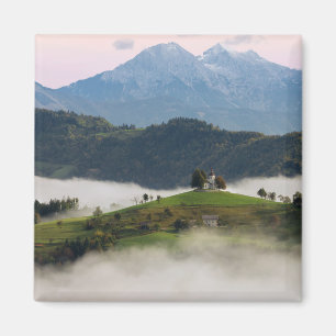 Aimant Église et montagnes de St Thomas dans l'aimant de