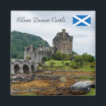 Aimant Eilean Donan Castle, Loch Duich - Ecosse, Royaume-<br><div class="desc">Eilean Donan Castle,  Loch Duich,  Highlands,  Écosse,  Royaume-Uni. Fondé au XIIIe siècle,  le château devint un bastion du clan Mackenzie et de leurs alliés,  le clan Macrae.</div>