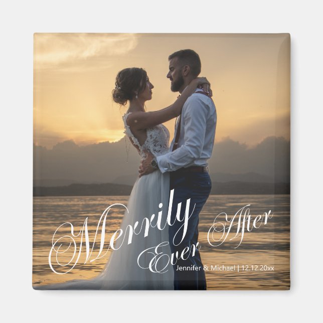 Aimant élégante joyeusement toujours après, vacances phot (Devant)