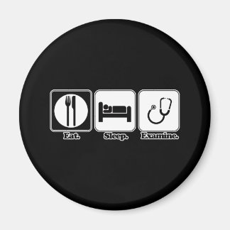 Aimant examiner le sommeil