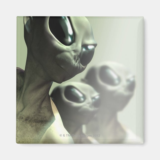 Aimant Famille d'aliens serrés les uns aux autres. (Devant)